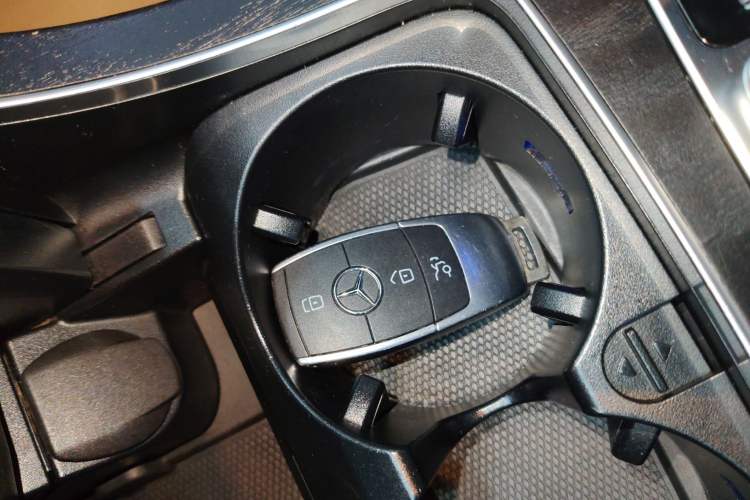 Used Mercedes-Benz C-Class 2020 Restyled C 200 L Fashion Edition Sport Version
