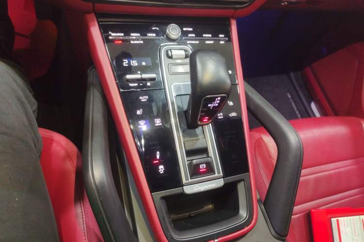 Used Porsche Cayenne 2019 Cayenne Coupé 3.0T
