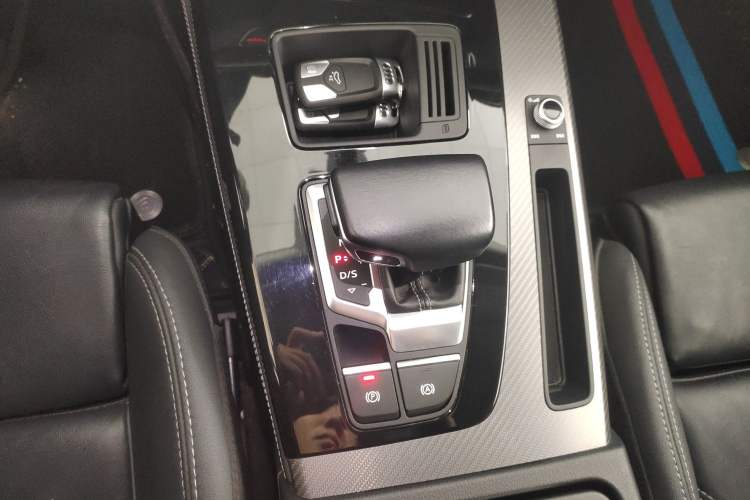 Used Audi Q5L 2021 40 TFSI Luxury Dynamic Edition
