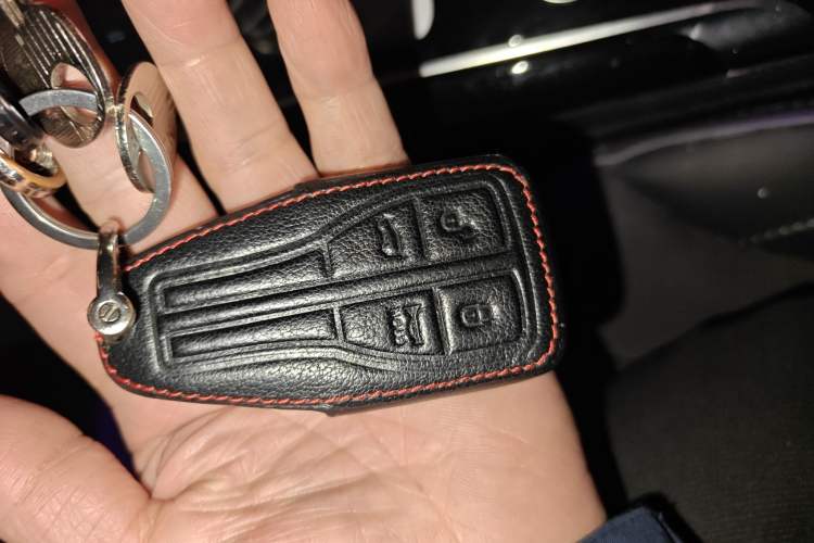 Used Hongqi HS5 2022 Revised Version 2.0T Smart Connect Flagship Edition
