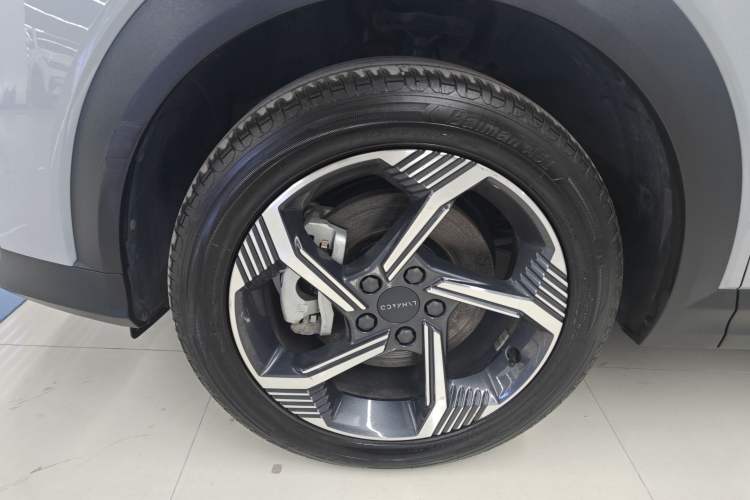 Used Lynk & Co 06 EM-P 2022 PHEV 84 km Range Pro Version

