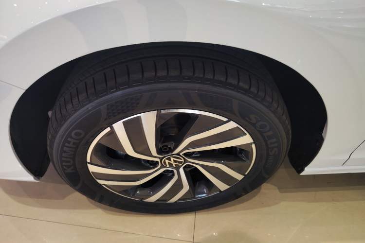 Used Volkswagen Bora 
