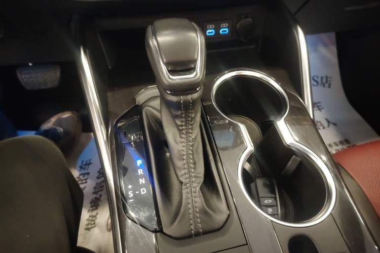 Used Toyota Crown Kluger 2021 2.5L HEV Four-Wheel Drive Flagship Edition