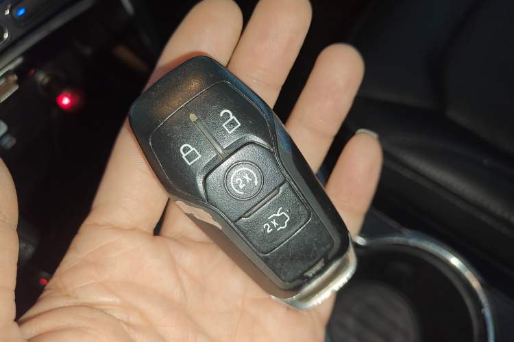 Used Ford Explorer (Import) 2016 2.3T Elite Edition
