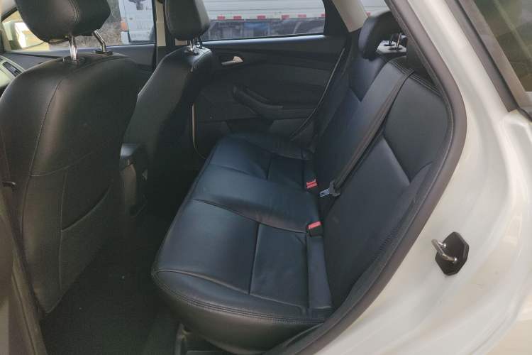 Used Ford Focus 2015 Hatchback 1.6L Automatic Comfort Model