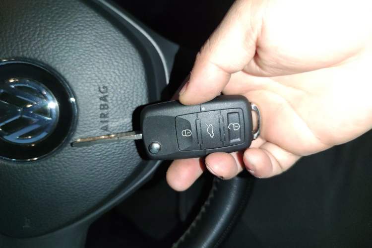 Used Volkswagen Bora 2017 1.6L Automatic Fashion Model