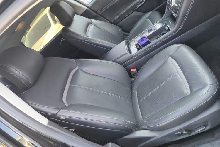 Used Ford Taurus 2015 EcoBoost 245 Luxury Model