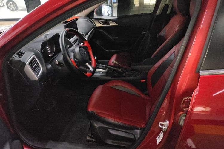 Used Mazda Mazda 3 Axela 2017 Sedan 1.5L Automatic Comfort Model Emission Standard China V