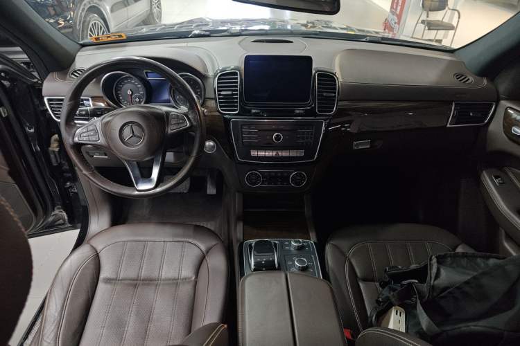 Used Mercedes-Benz GLS 2018 GLS 400 4MATIC Dynamic Model