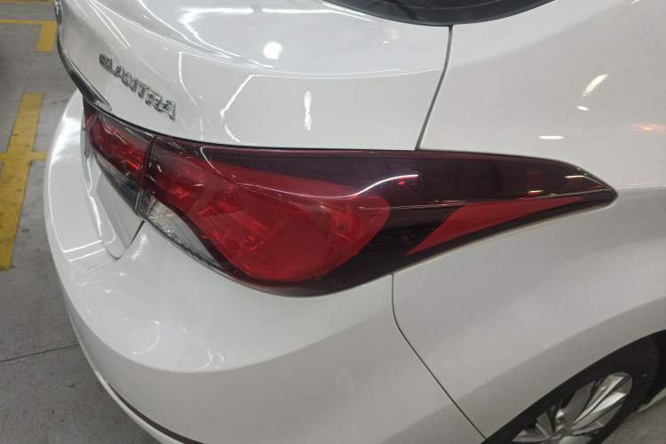 Used Hyundai Elantra 2016 1.6L Automatic Prestige Edition
