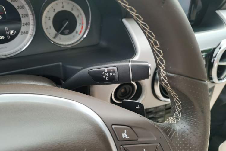 Used Mercedes-Benz GLK-Class 2014 GLK 260 4MATIC Dynamic Model