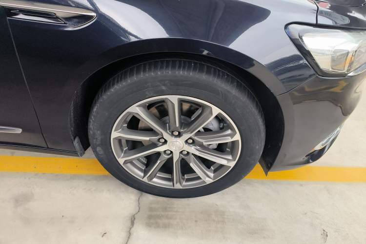 Used Buick LaCrosse 2021 652T Luxury Model
