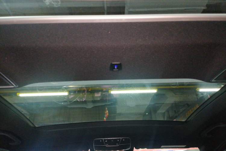 Used Mercedes-Benz S-Class 2014 S 320 L Business Model
