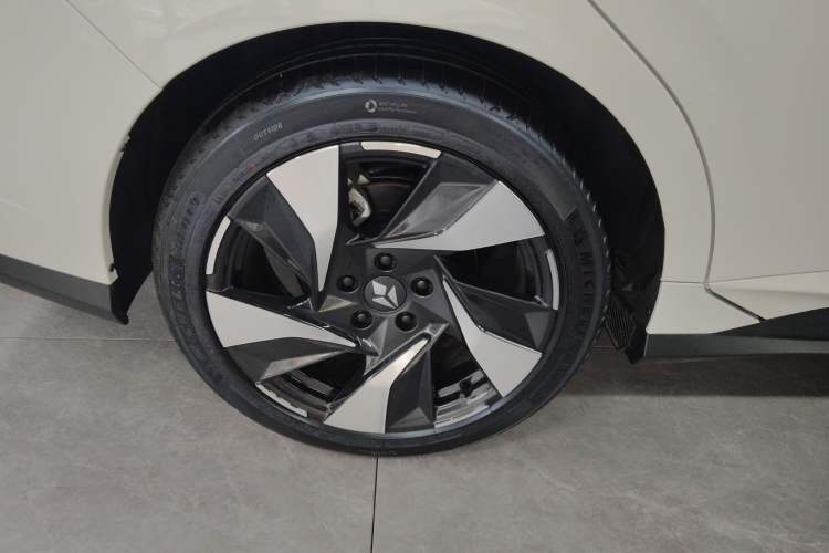 Used Lingxi L 2024 Player No. 1 Edition
