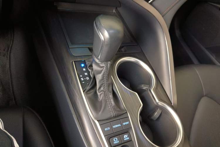 Used Toyota Camry 2021 Dual-Motor 2.5 HGVP Leading Edition
