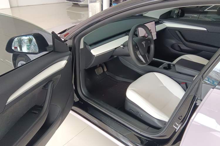 Used Tesla Model 3 2022 Rear-Wheel-Drive Version