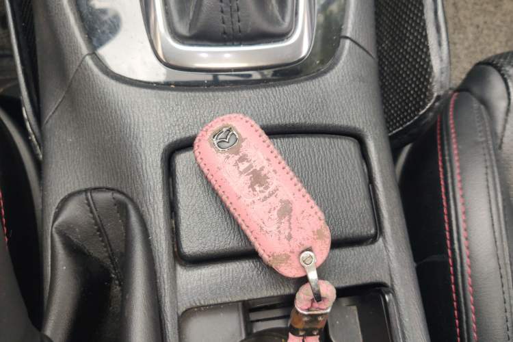 Used Mazda Atenza 2015 2.5L Blue Sky Sport Edition
