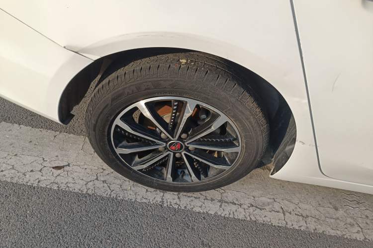 Used Roewe i5 2020 1.5L Manual 4G Connect Leehao Flagship Edition
