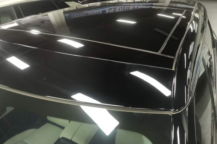 Used Land Rover Range Rover Evoque 2021 Range Rover Velar 249 PS R-Dynamic HSE Luxury Edition