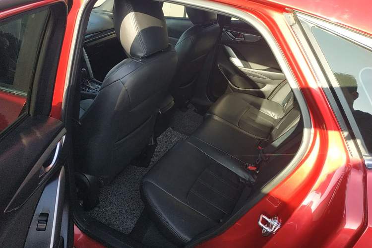 Used Mazda CX-4 2016 2.0L Automatic 2WD Blue Sky Dynamic Edition