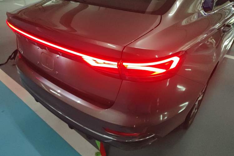 Used Geely Auto Emgrand 2022 4th Generation 1.5L CVT Luxury Model
