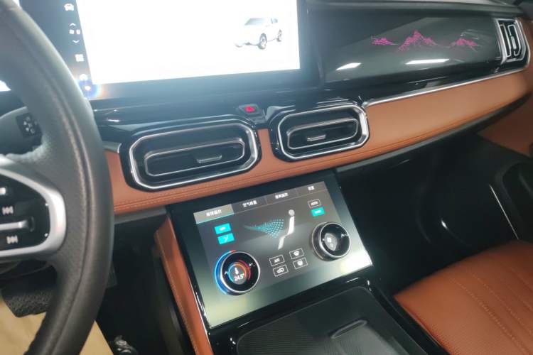 Used JETOUR Shanhai Shanhai L7 2024 1.5T 120km ULTRA 7-Seater
