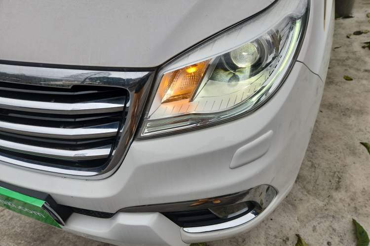 Used Haval H9 2015 2.0T Four-Wheel Drive Luxury 7-Seater
