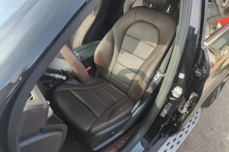 Used Mercedes-Benz GLC 2022 Refreshed GLC 300 L 4MATIC Dynamic Edition Prestige Version
