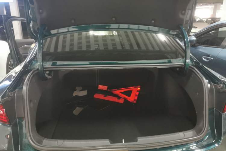 Used Geely Auto Preface 2023 2.0TD "Only This Verdant Green" Edition
