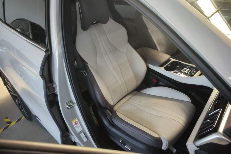 Used BYD Song PLUS New Energy 2025 EV with 605 km Range – Flagship Version
