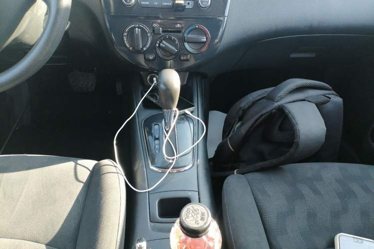 Used Nissan Tiida 2014 1.6L CVT Comfort Model
