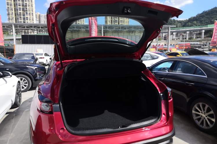 Used Mazda CX-4 2020 2.0L Automatic Two-Wheel Drive Blue Sky Dynamic Edition
