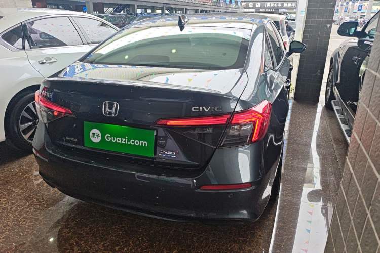 Used Honda Civic 2022 240TURBO CVT Dynamic Control Version
