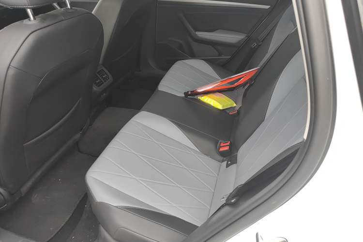 Used Volkswagen Lavida 2024 1.5L Automatic 5 Million Edition
