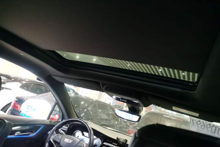 Used Cadillac XT5 2020 28T Luxury Version
