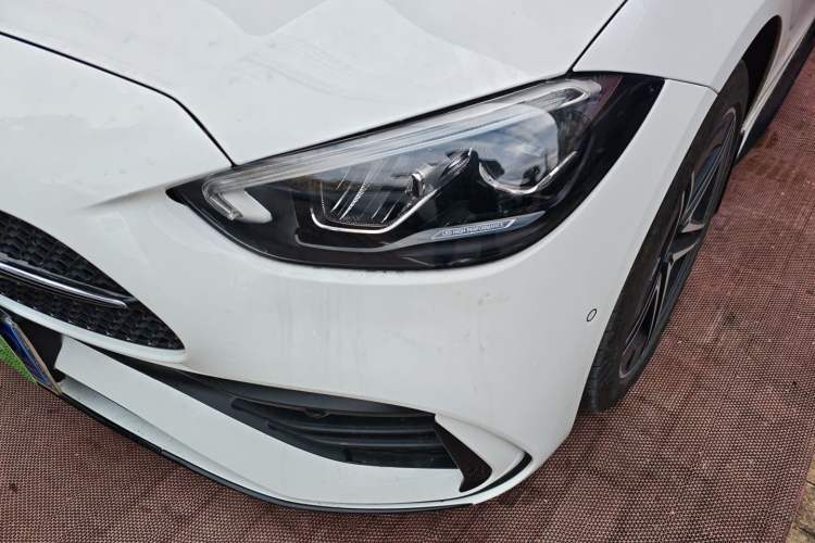 Used Mercedes-Benz C-Class 2024 Facelifted C-Class 260 L Night Edition Sports Version
