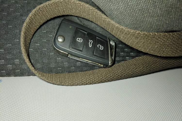 Used Volkswagen Tacqua 2023 200TSI DSG Joy-Connect Edition