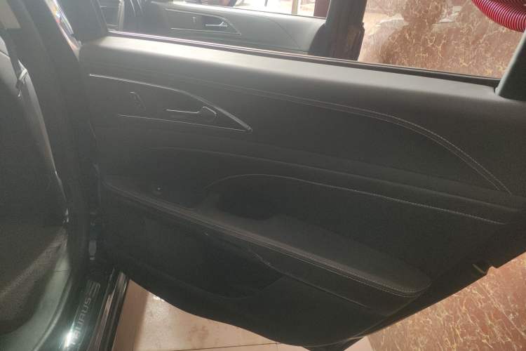 Used Ford Taurus 2016 EcoBoost 180 Luxury Model
