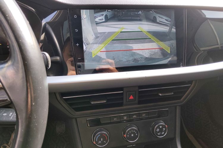 Used Volkswagen Lavida 2022 1.5L Automatic Comfort Edition
