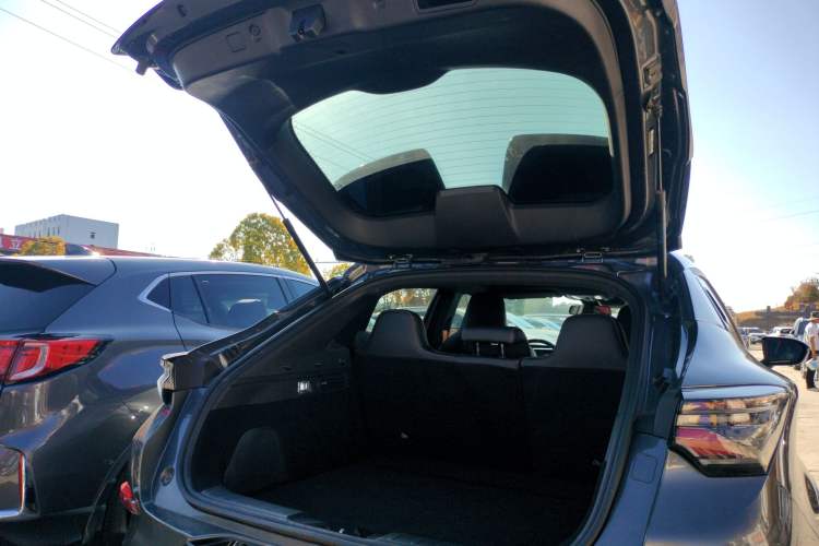 Used Changan UNI-T 2023 2nd Generation 1.5T Sport Edition Prestige Version