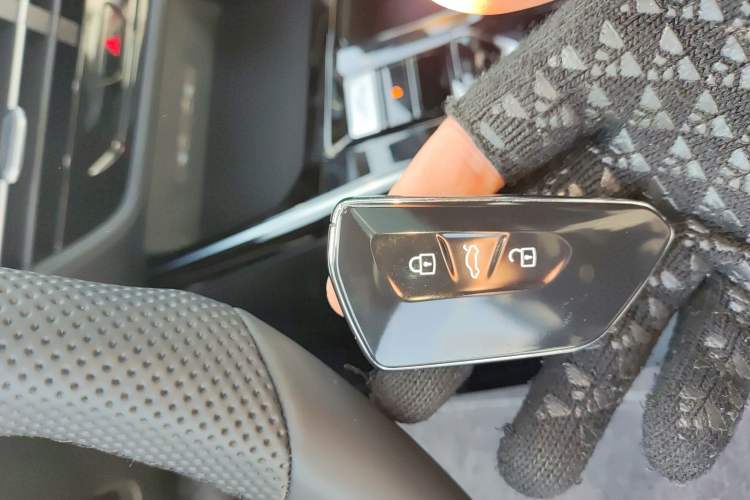 Used Volkswagen Lamando 
