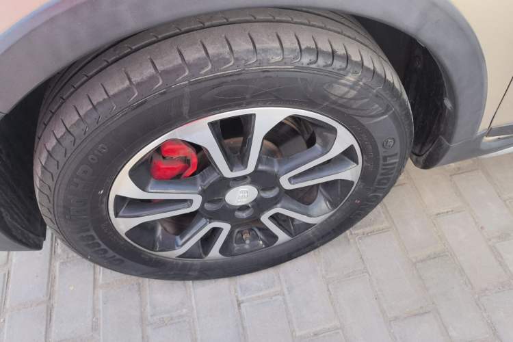 Used Geely Auto Vision X3 2017 1.5L Automatic Prestige Model
