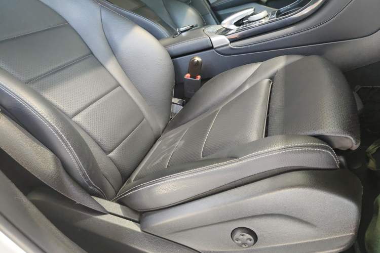 Used Mercedes-Benz GLC 2017 GLC 200 4MATIC
