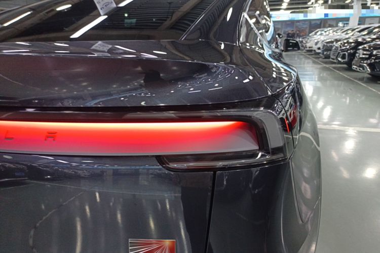 Used Tesla Model Y 2025 Long-Range All-Wheel Drive First Edition