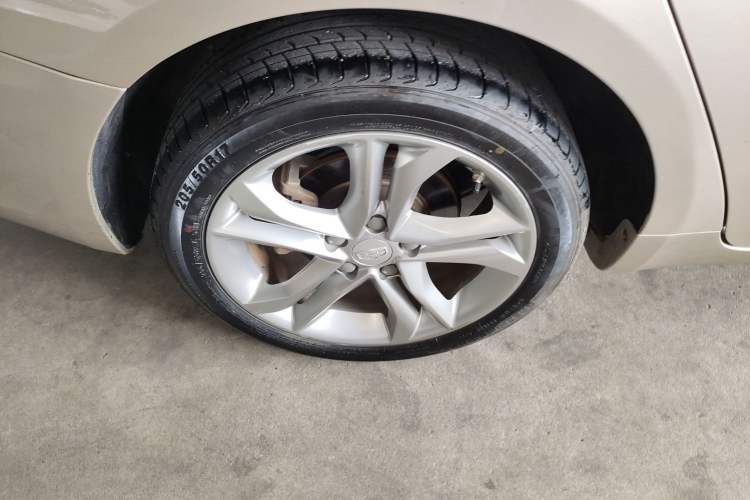 Used Geely Auto Emgrand GL 2017 1.3T DCT Luxury Model