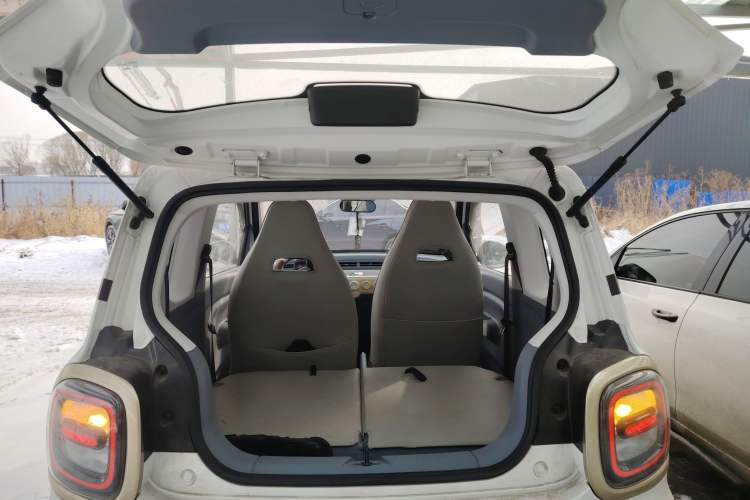 Used Bestune Pony 2025 222km Range Agile Horse
