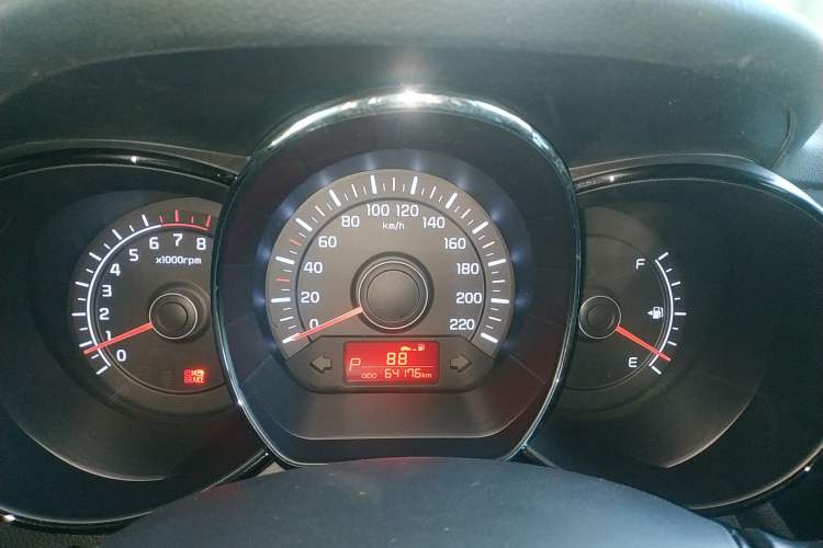 Used Kia K2 2012 Hatchback 1.4L Automatic Cool Edition
