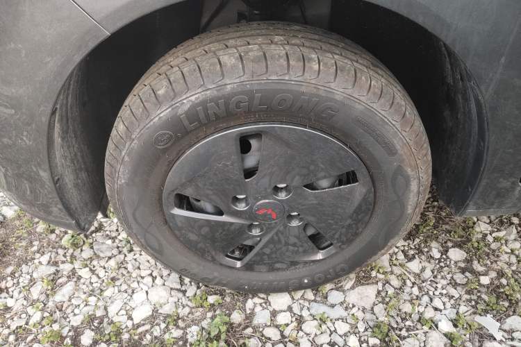 Used Wuling Hongguang New Energy 2025 Extended-Range Hybrid 50KM Comfort Version
