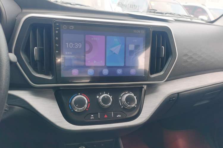 Used Chana Ruixing M60 2023 1.5L GDI Comfort-Class Passenger Vehicle 6/7 Seats
