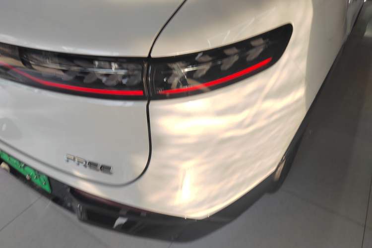 Used VOYAH FREE 2025 318 318 km Rear-Drive Touring Edition
